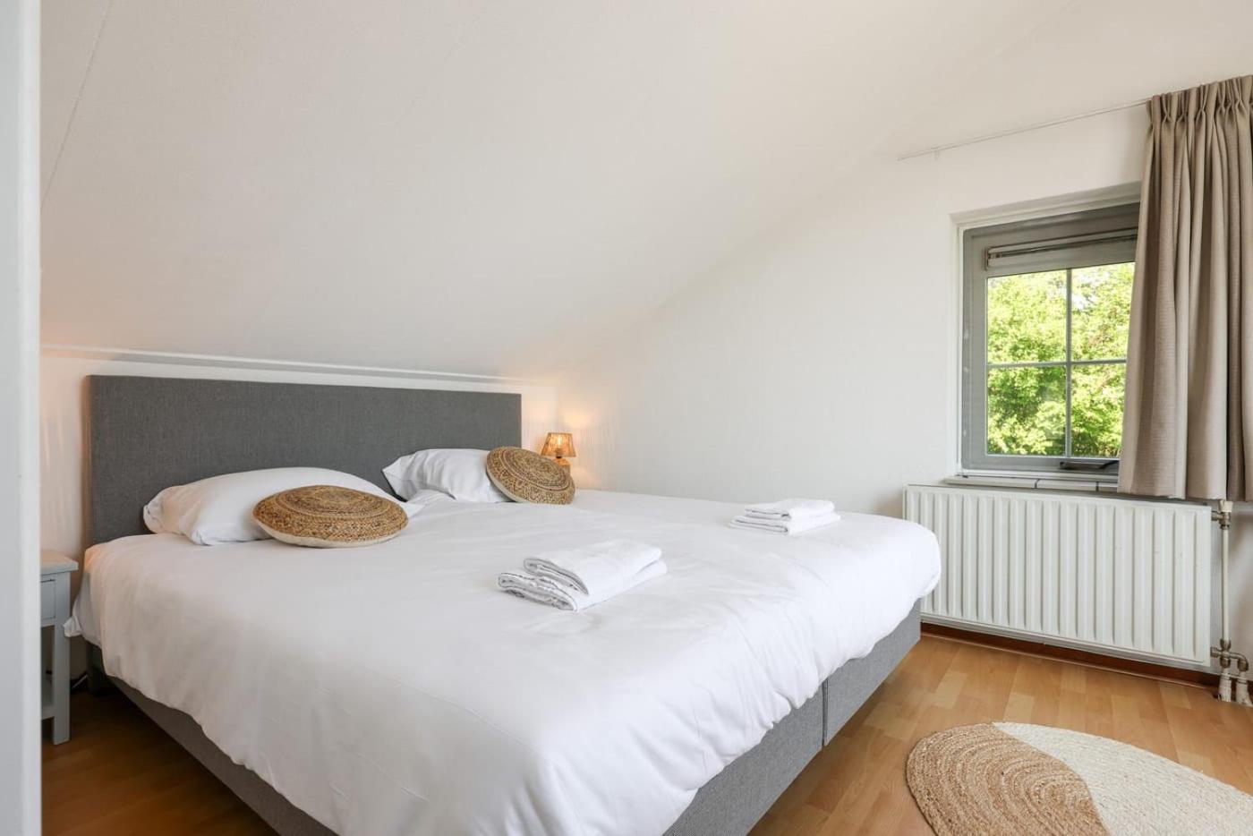 Hello Zeeland - Vakantiehuis De Elf Boompjes 64 Bruinisse Exterior foto