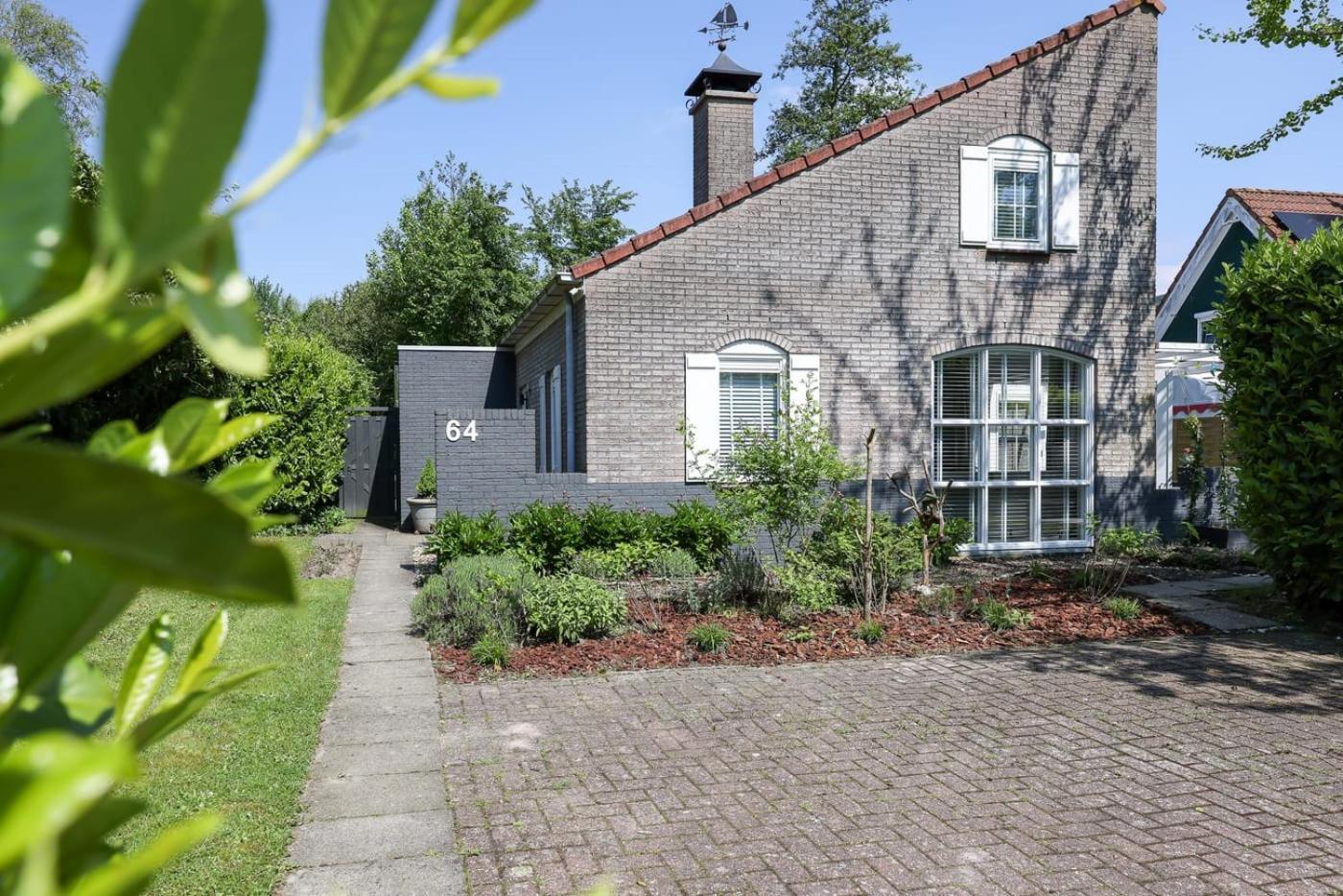 Hello Zeeland - Vakantiehuis De Elf Boompjes 64 Bruinisse Exterior foto